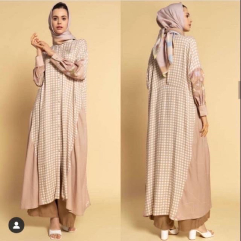 Preloved Ria miranda aleza vanilla hijab