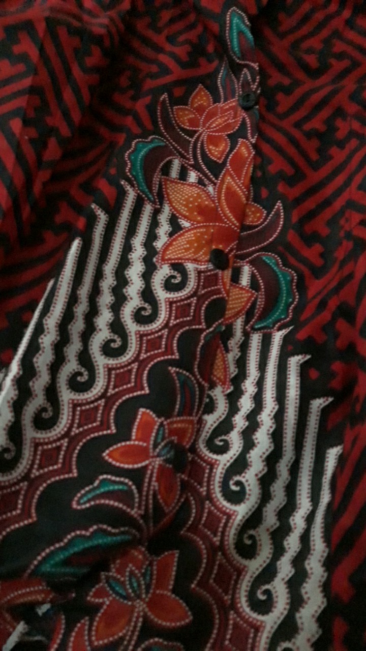 Batik Couple Keluarga 2 Anak Cewek Dan Cowok Motif Pagar Bumi Merah Seragam Busui Terbaru