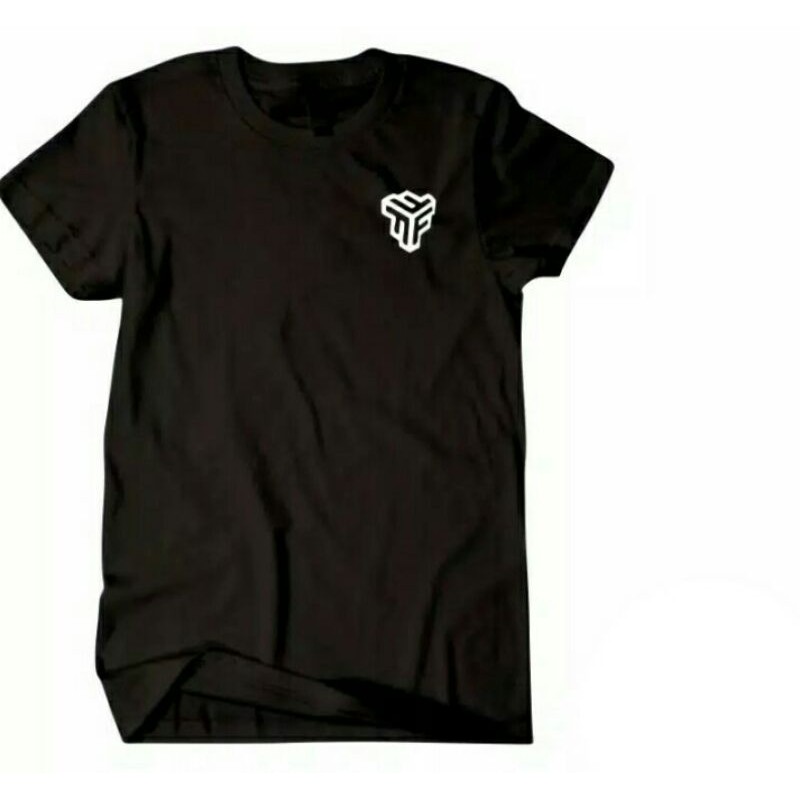 KAOS BAJU TSHIRT FF LOGO KECIL DIDADA KIRI