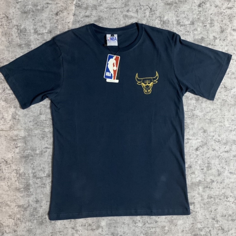 kaos Bulls NBA gold logo