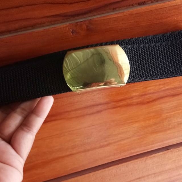 Sabuk polos kuningan