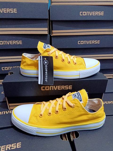 Sepatu converse allstar langka +box