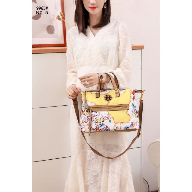 Tas Tory Burch Satchel Printed Logo Nylon Shoulder Bag 9965 Platinum (Kode: TRB110)