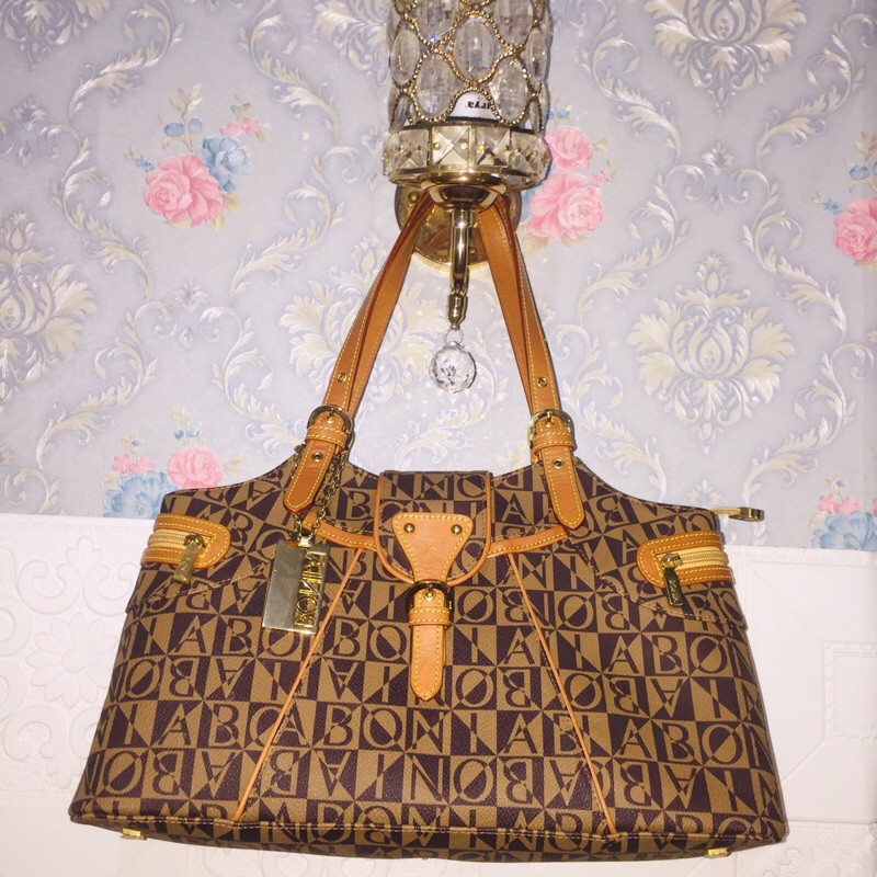 ✅ SOLD.  BONIA PRELOVED ORIGINAL