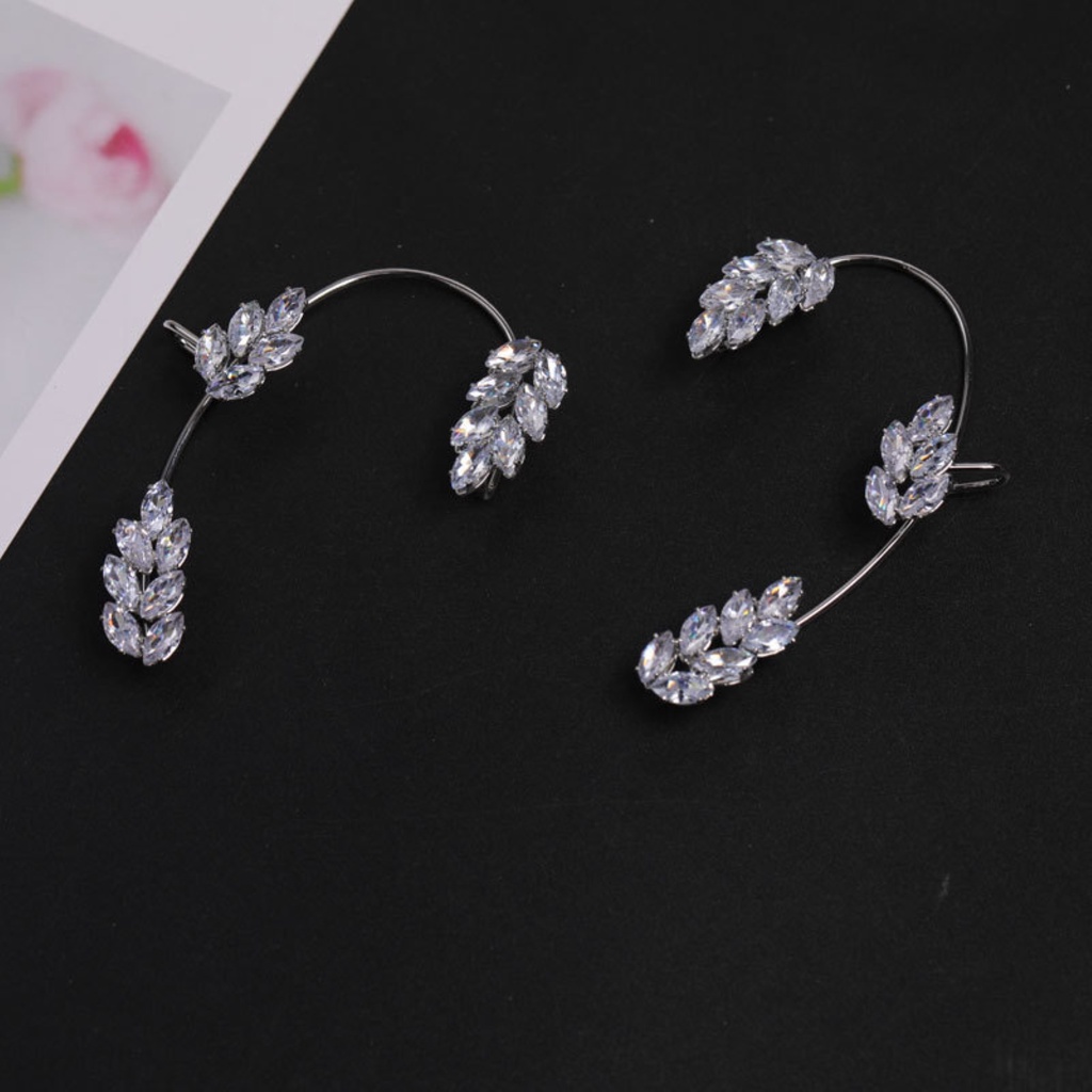 Hu Hu Hu Hu Hu Alat Bantu Pasang Kacamata♡ 1pc Anting Klip Tanpa Tindik Desain Daun Berkilau Untuk Wanita