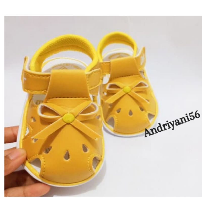 Sepatu Anak /Sendal Bayi Cewek Model PITA bunyi Cit Cit Usia 1 2 3 Tahun Empuk Ringan Murah Sintesis