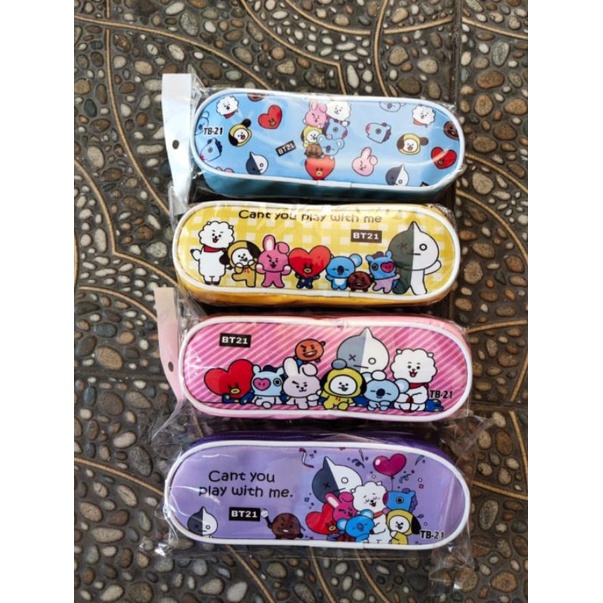 

tempat pensil sleting BTS BT21 oval