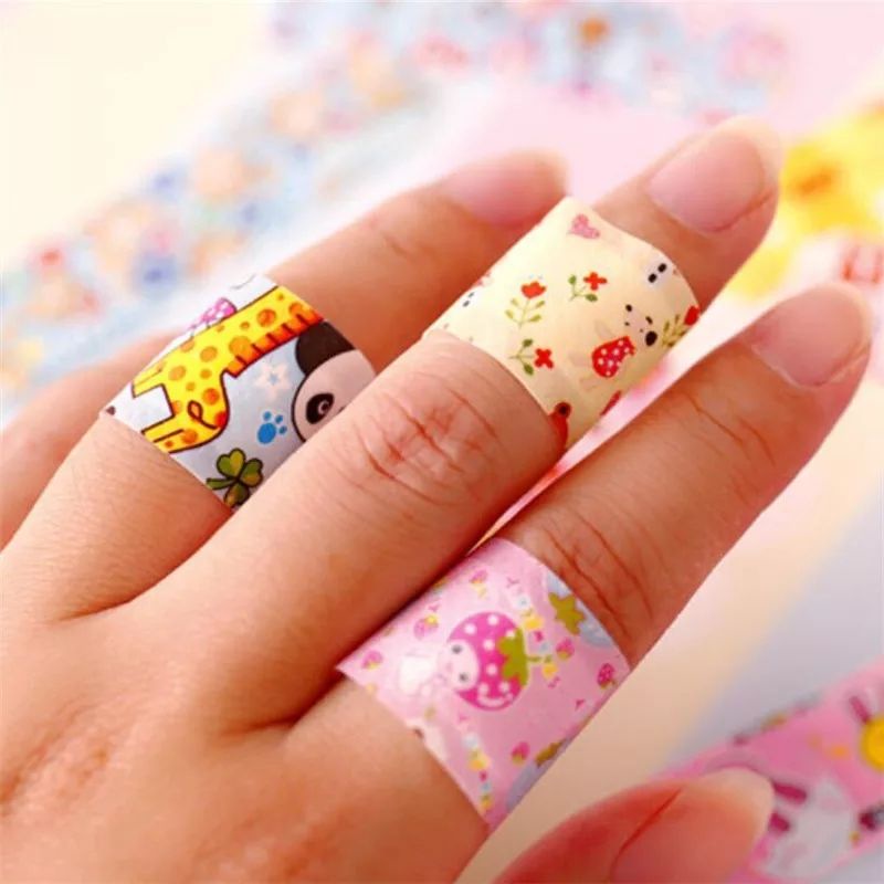 Hansaplast Karakter Isi 5pc / Band Aid / Plester Luka Anak motif