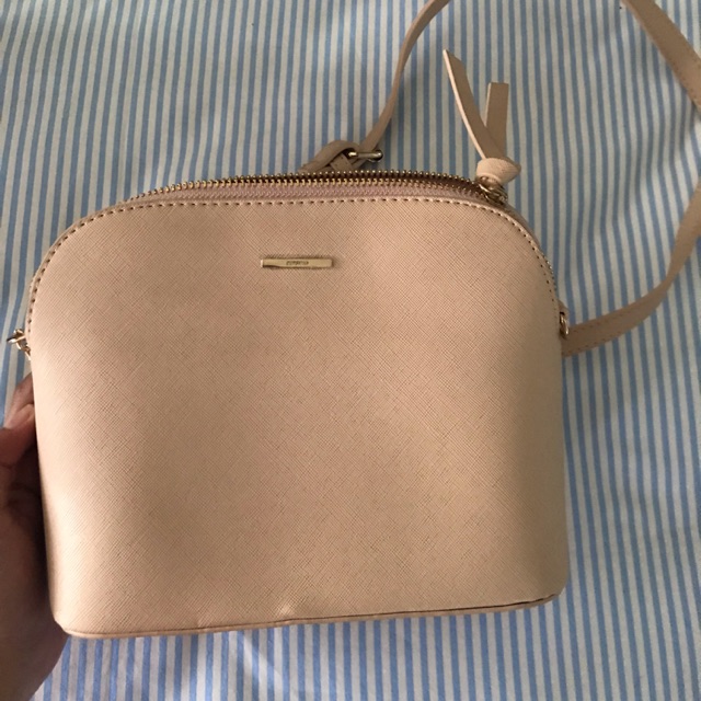 [NEW] Bershka Geffie Sling Bag