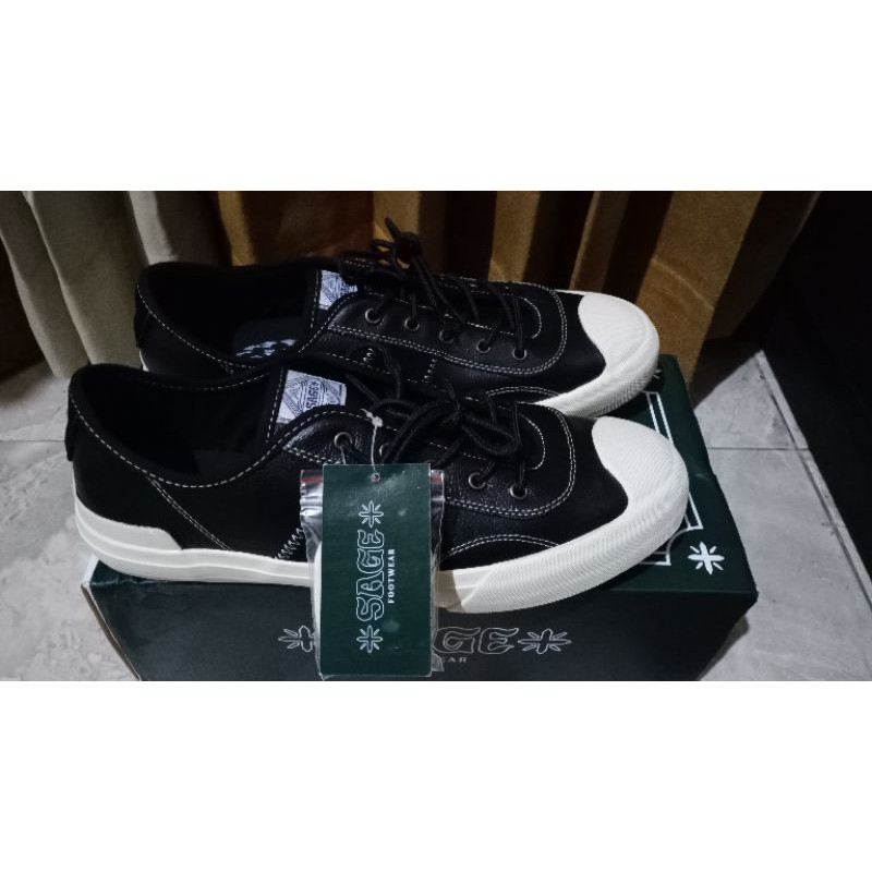 SAGE FOOTWEAR CORE BLACK