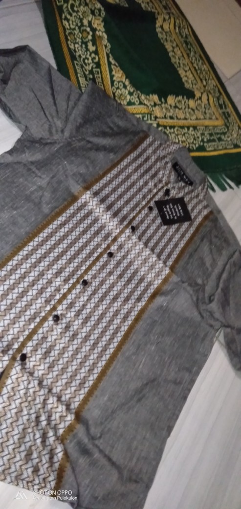 Kemeja Barik Slimfit  Premium Black