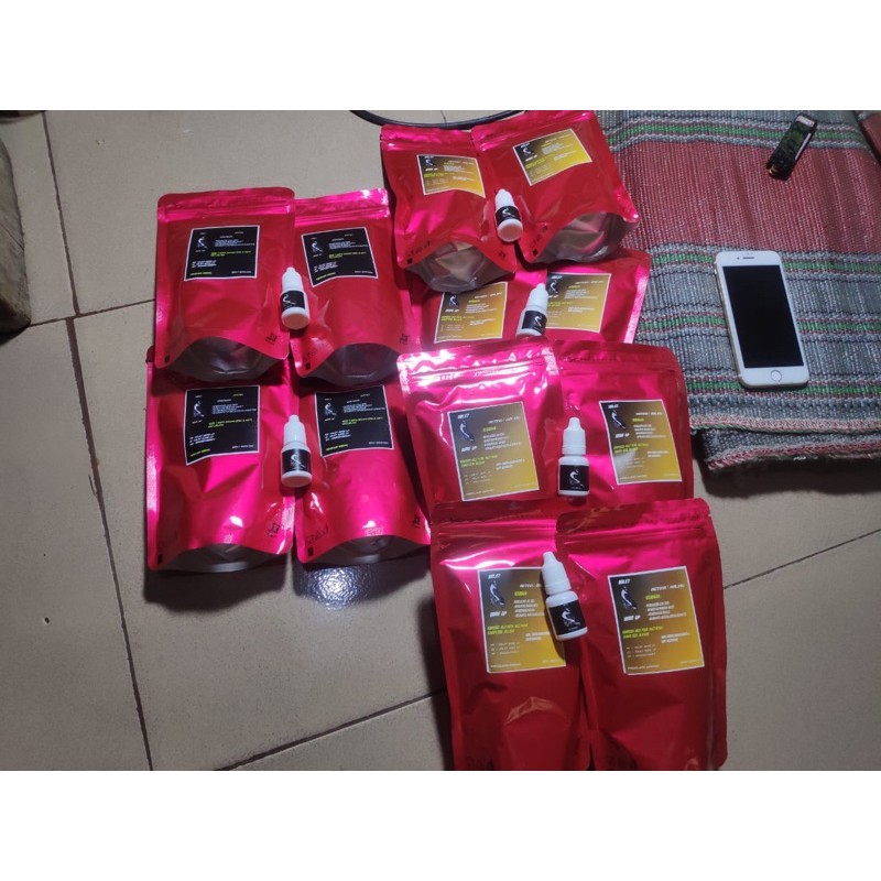 Pakan Penggacor Lovebird