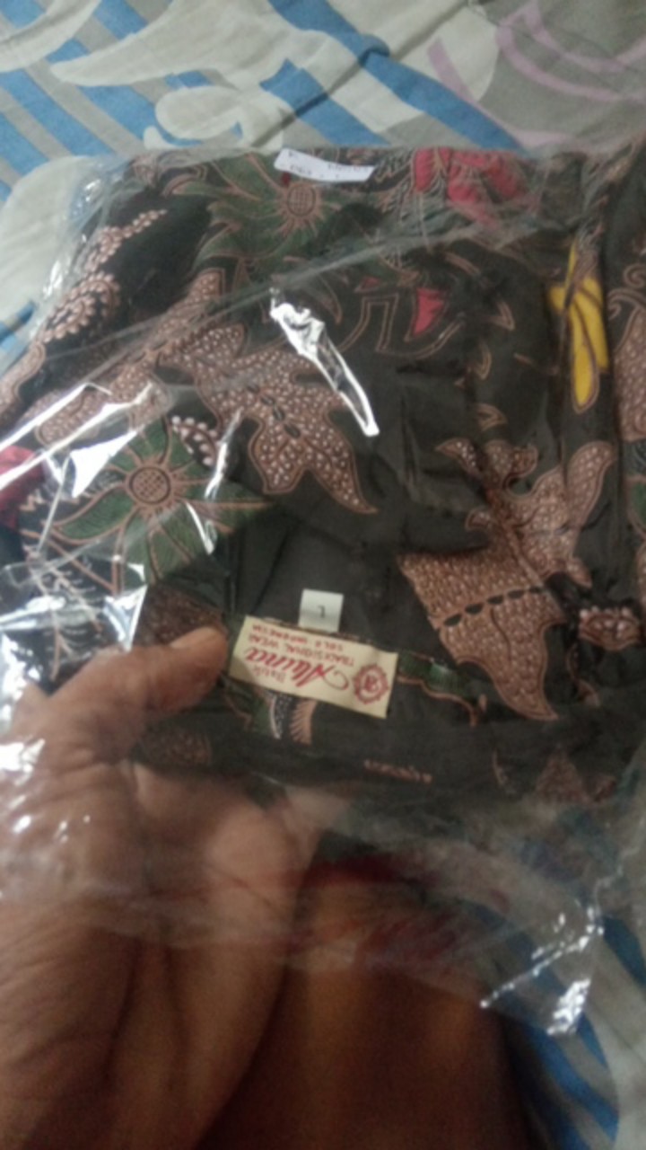 Hem Batik Laki Laki Lengan Panjang Kemeja Batik Pria Lengan Panjang Atasan Batik Ads 008