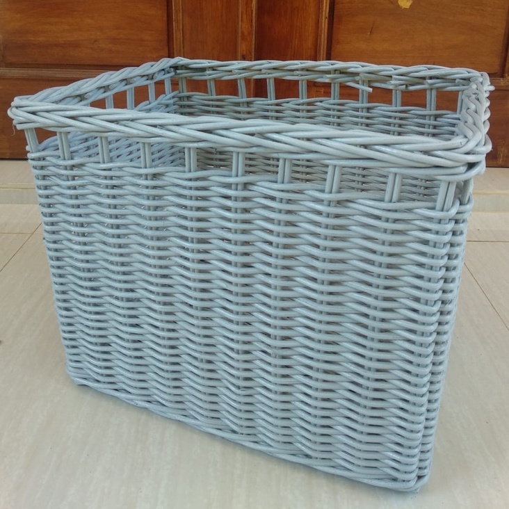 keranjang rotan lubang vita kotak persegi parcel seserahan sovenir besar murah 33,5x26x28 cm