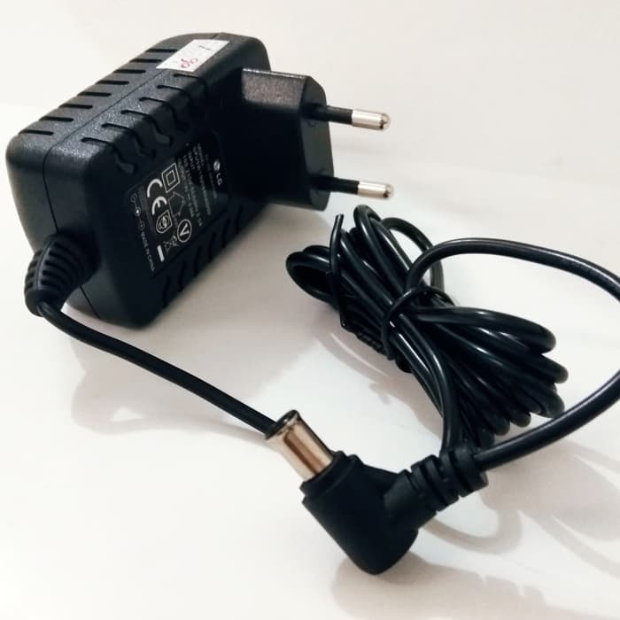 Adaptor LG 19V - 0,8A ORIGINAL