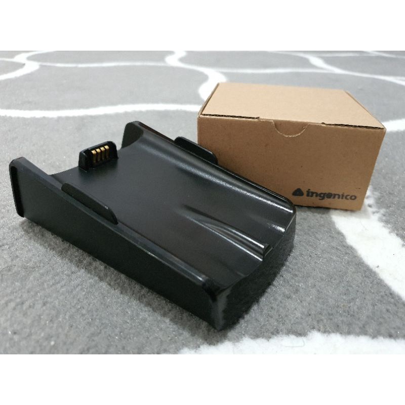 dudukan charger untuk mesin edc ingenico iwl220 barang baru masih segel dan bergaransi