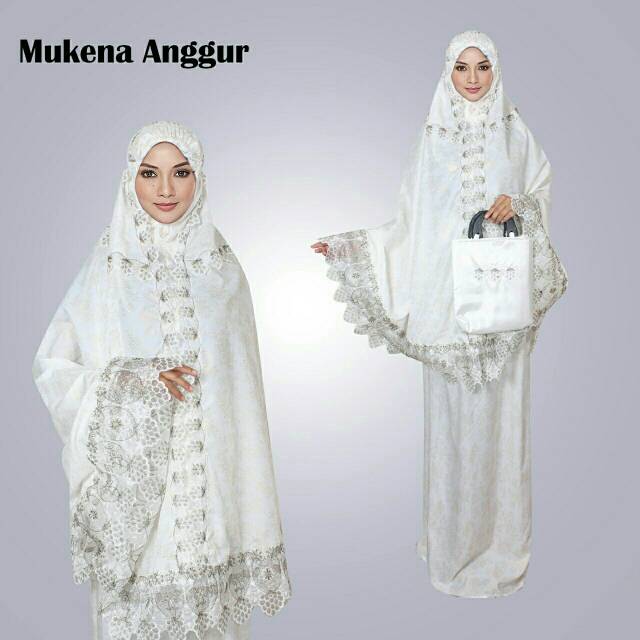Mukena anggur putih