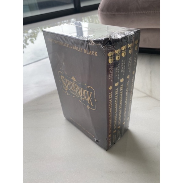 The Spiderwick Chronicles HARDCOVER Box Set (book #1-5) - Tony DiTerlizzi and Holly Black (NEW, IMPO