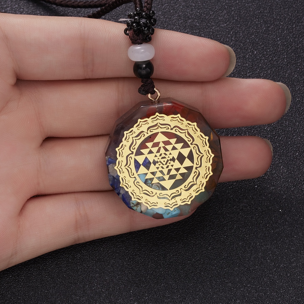 Kalung Tali Kulit Liontin Batu Alam Chakra Epoxy Warna-Warni