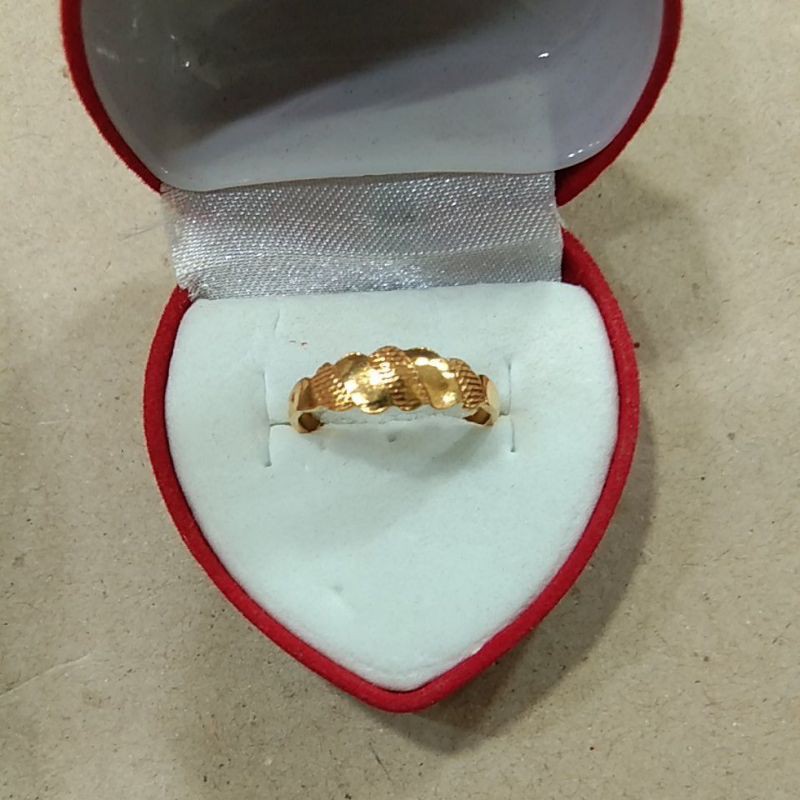 Harga cincin emas 1 gram 2022