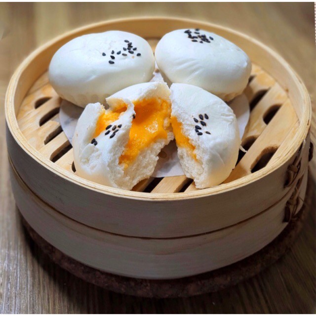 

Bakpao Telur Asin - Dimsum Frozen - Bakpau Frozen Isi 12 Pcs