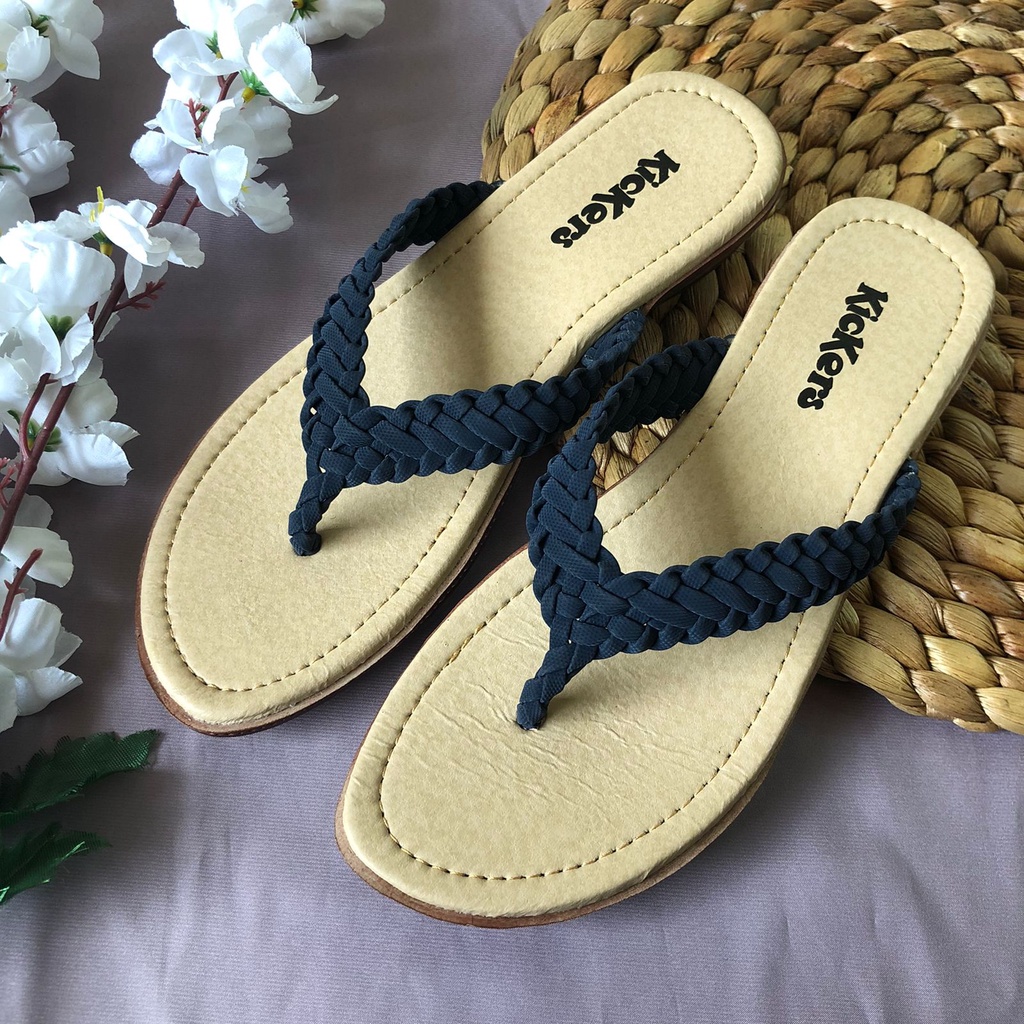 SANDAL JAPIT KELABANG 3 SENDAL JEPIT cewek tali karet Klabang  perempuan wanita TERMURAH TERLARIS Sandal Jepit Wanita Termurah Limitless Sendal Wanita Japit Kekinian Sandal Cewek Rumah Santai  Sandal Wanita warna warni Flip Flop Sandal Terbaru - Sandal Je