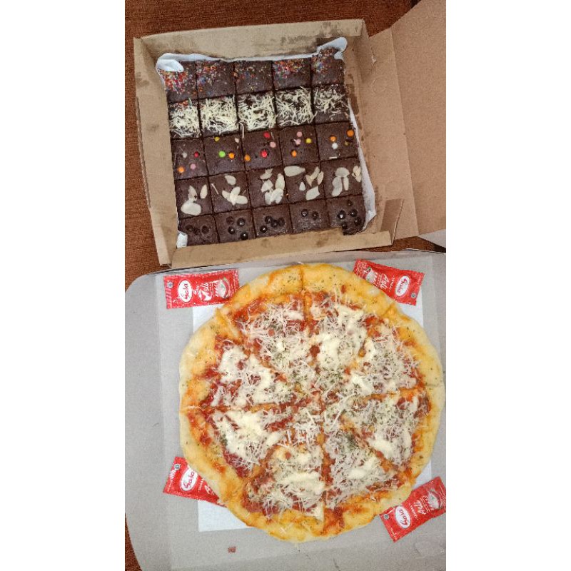 

brownies & pizza