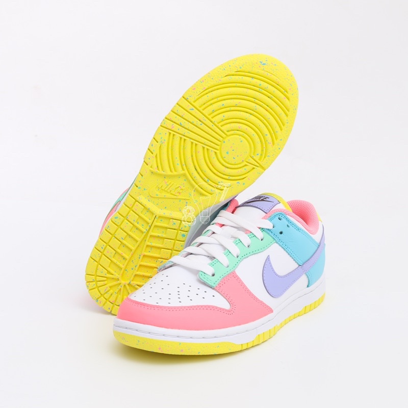 Dunk Low Easter