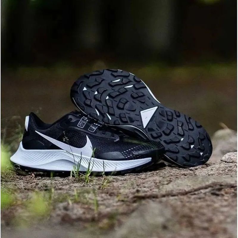 Jual Nike Pegasus Trail 3 Black White 