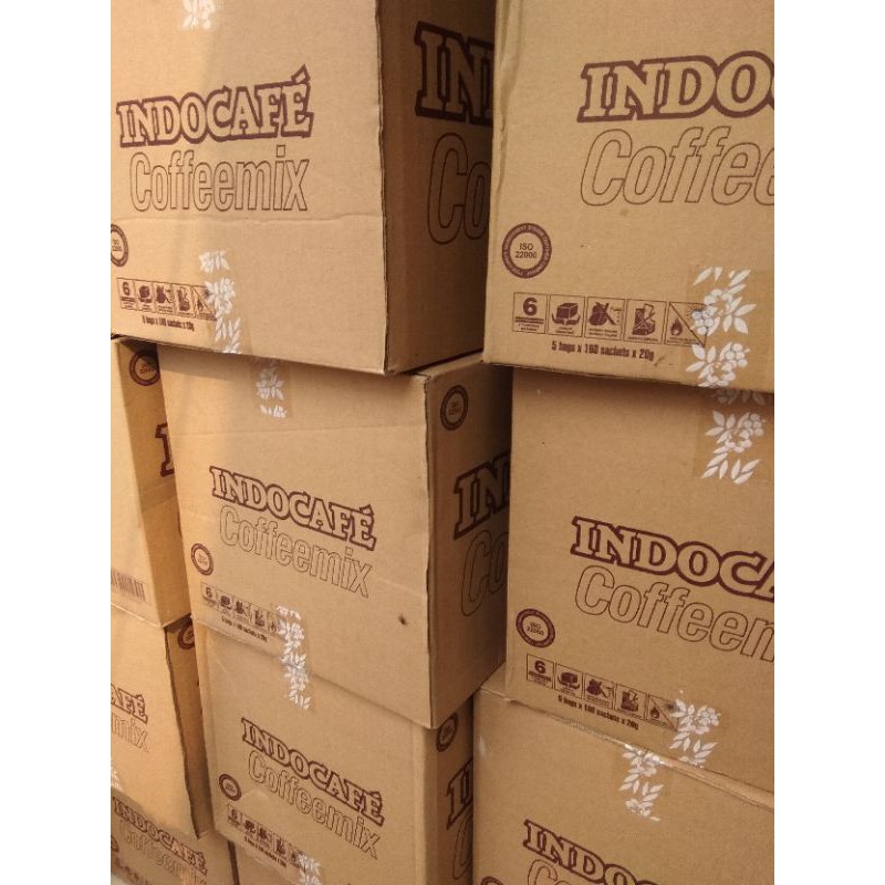 (KHUSUS GOSEND / GOJEK) INDOCAFE COFFEEMIX 1 dus (isi 5 pak)