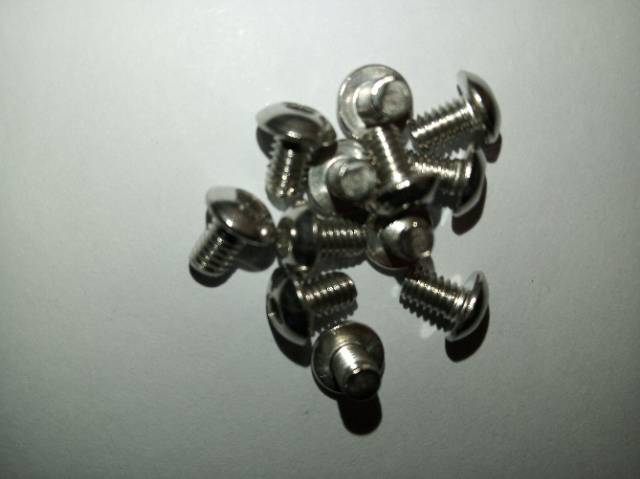 Button L M4 X 6 (0,6cm) stainless 304