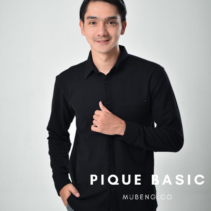 Kemeja Pique Basic Hitam panjang By Mubeng co