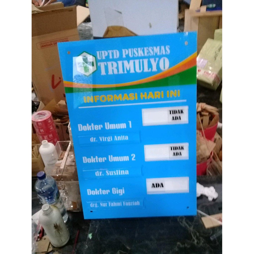 

akrili papan informasi Diskon