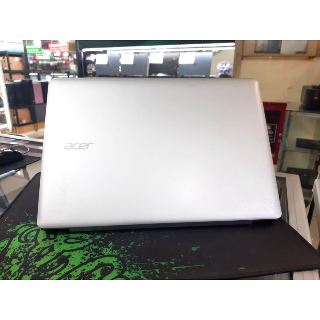 Laptop Acer L1410 socond bagus mulus promo