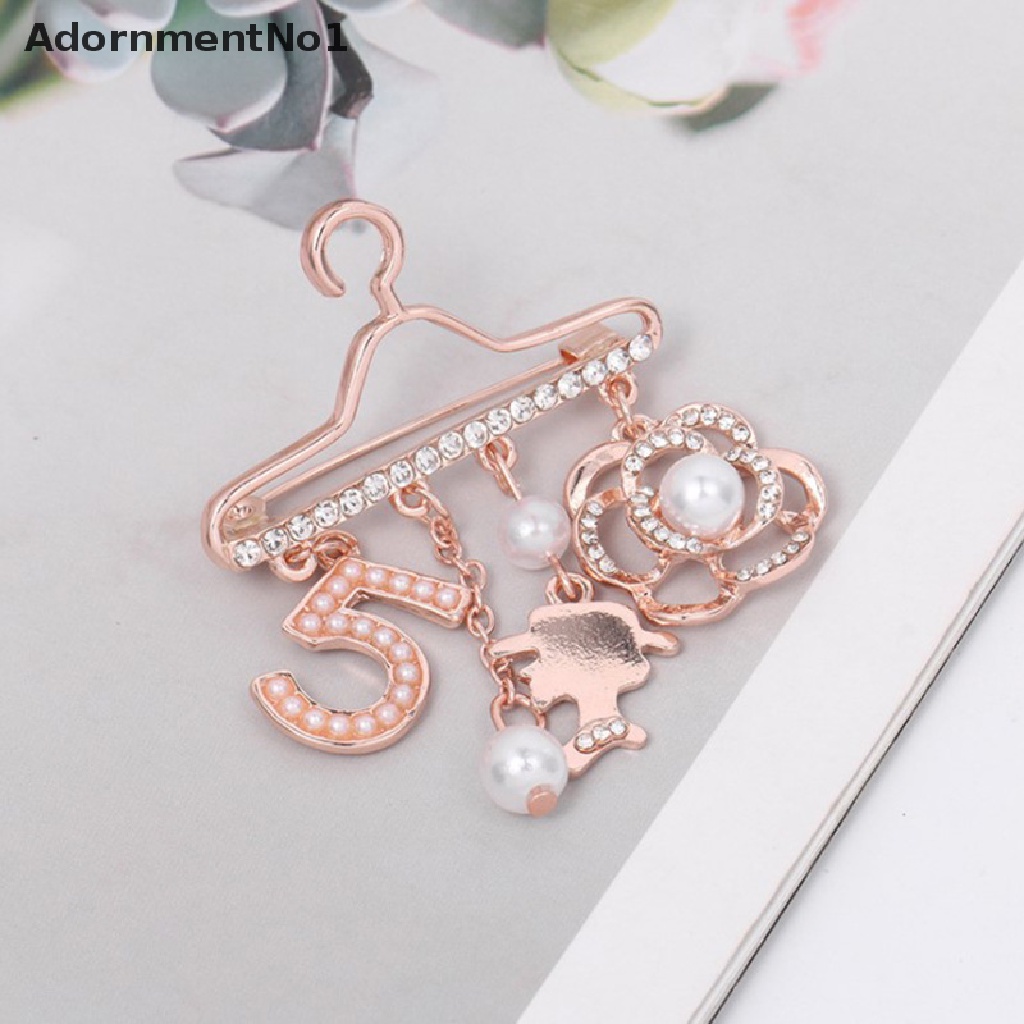 (AdornmentNo1) 1 Pc Gantungan Baju Mini Model Bunga Rose Gold + Mutiara + Berlian Imitasi DIY