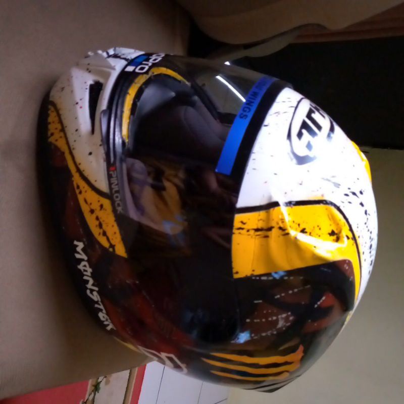 helm hjc