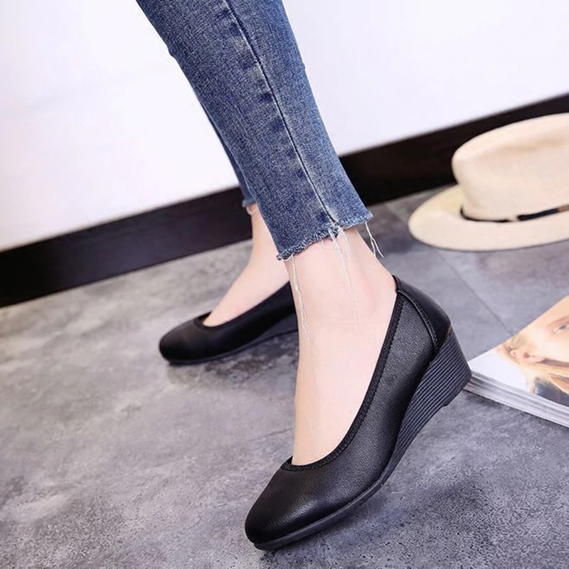 comfortable corporate work shoes