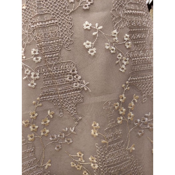 Kain Tile Brokat Etnik Bunga Abstrak Dua Warna Gw-Y191538-16 Cream Coklat