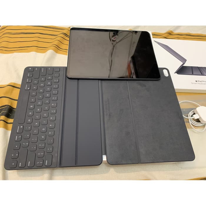 Promo  APPLE NEW iPad Pro 12.9 inch 2018 WiFi Cell 256GB GRAY WITH KEYBOARD  Diskon