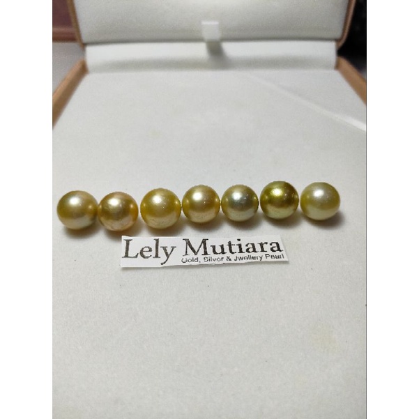 mutiara laut hijau natural