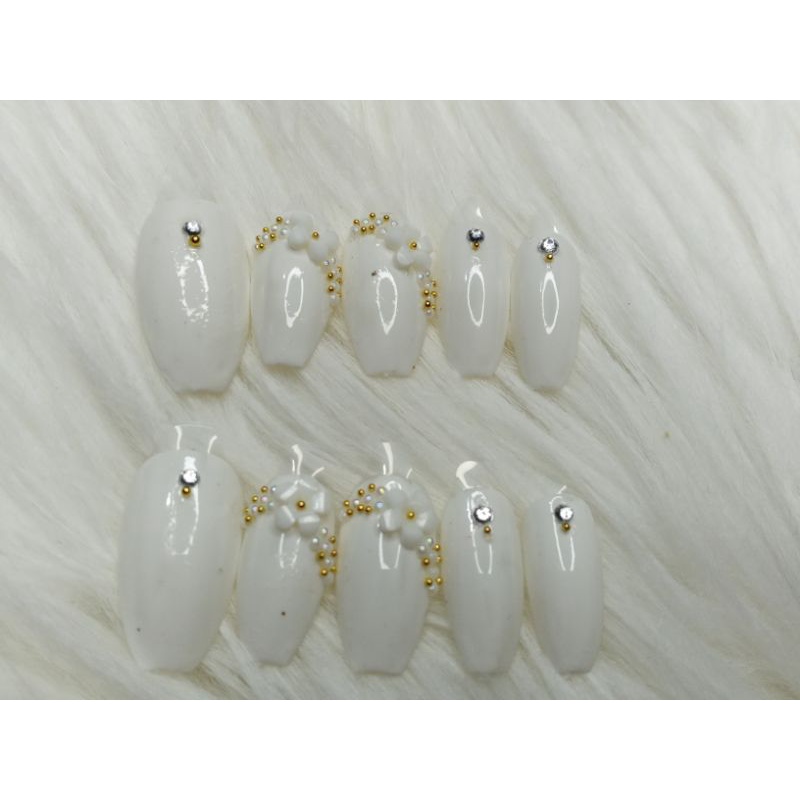 KUKU PALSU WEDDING 3D NAIL ART putih