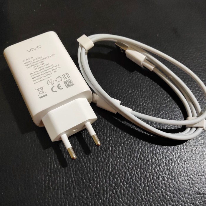 TRAVEL CHARGER VIVO V2323C-EU - COLOKAN TYPE C - ORI