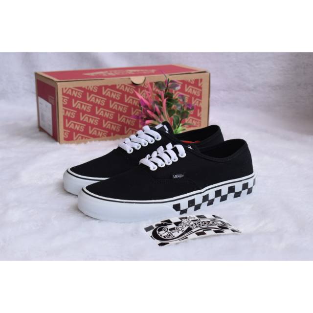 Sepatu Vans authentic Checkertape Black white 100% Vans premium