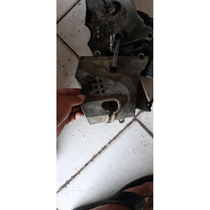 cover tutup gear gir depan satria fu