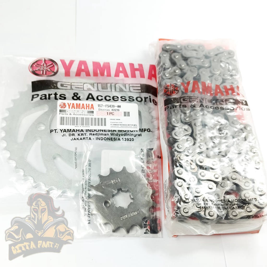 GEAR SET PLUS RANTAI YAMAHA 1S7 JUPITER MX LAMA KUALITAS ASLI ORIGINAL YAMAHA presisi kokoh tidak bunyi atau berisik awet dan dijamin mantap JUPITER MX OLD