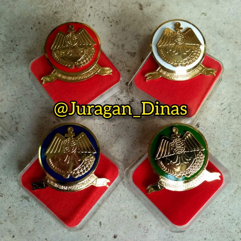 PIN PERHUBUNGAN MAGNET