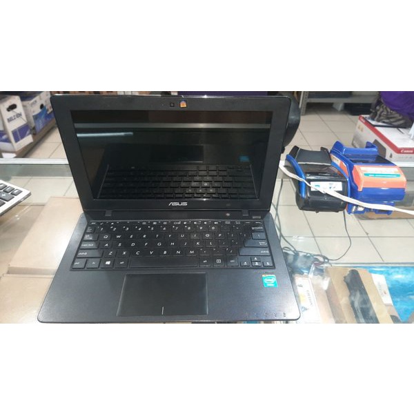 Laptop leptop seken bekas Second Asus x200CA Hdd 500Gb Hdd 500 Gb Murah Bagus like new