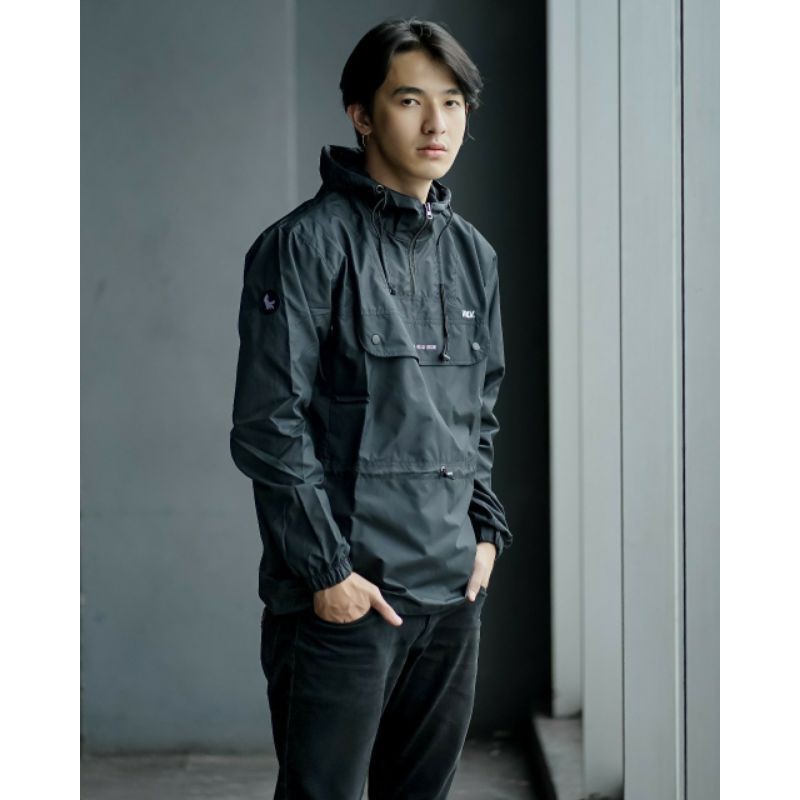 Casual jaket/CJ/salviohexia/cogoule wolv mothbless genious jaket pria Parka jaket outdoor thebojiel