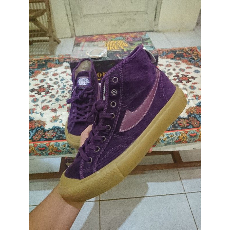 sepatu compass x kpr rey marshall