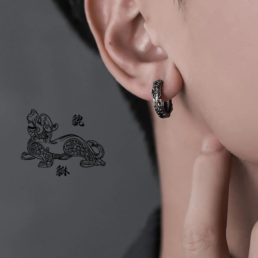 1 Pasang Anting Stud Desain Geometri Gaya Punk Untuk Pria Dan Wanita